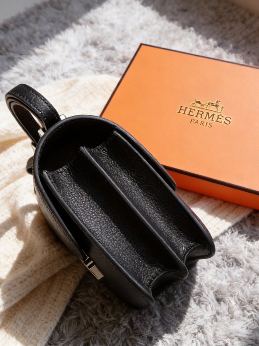 Hermès Constance 24 in Epsom Leather - Picture 2 of 6